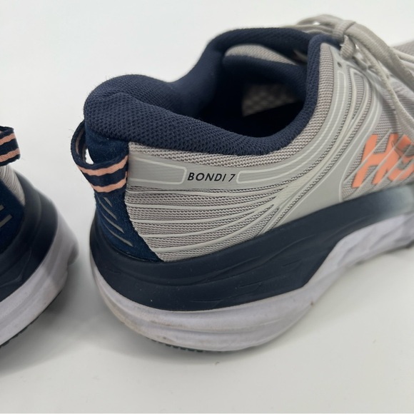 Hokas Bondi 7 Gray Lace Up Running Athletic Athleisure Sneakers Women's 8 - Picture 10 of 13